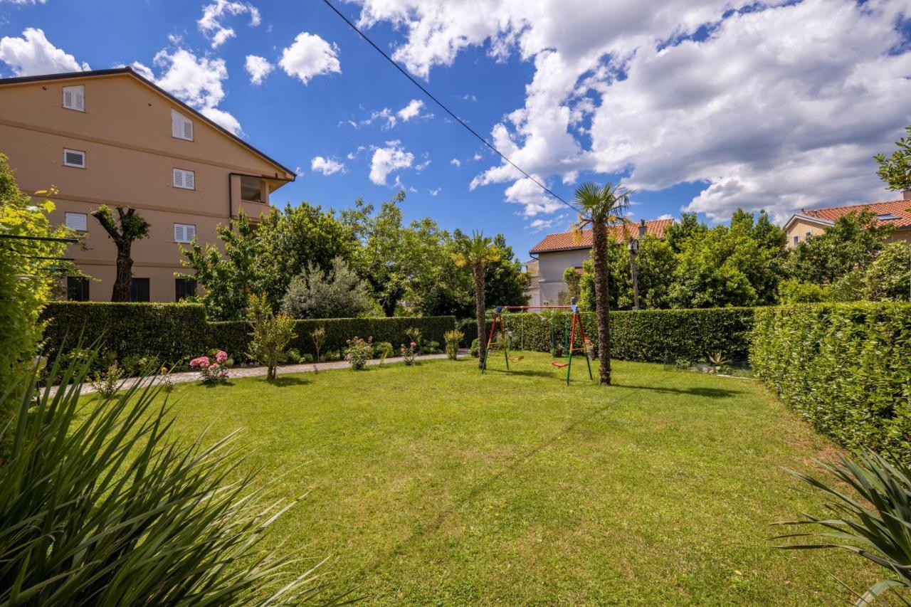 App Blue, Selce Apartamento Exterior foto